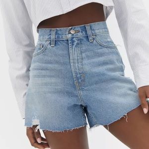 BDG Urban Outfitters A-Line Denim Cutoff Short – Light Wash